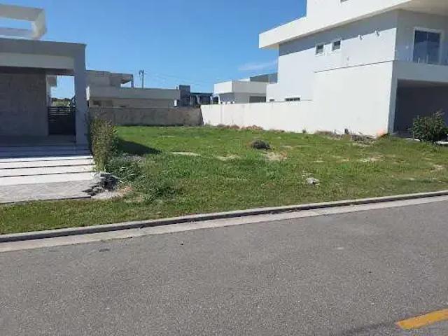 Terreno em Condomínio para Venda em Cabo Frio/RJ Ogiva