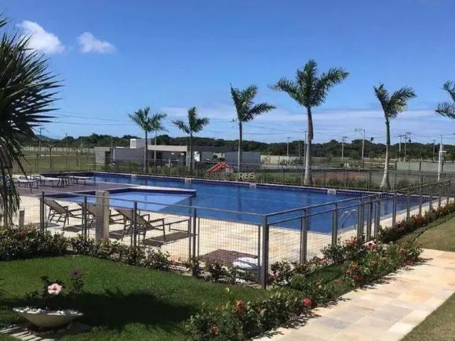 Terreno em Condomínio para Venda em Cabo Frio/RJ Peró
