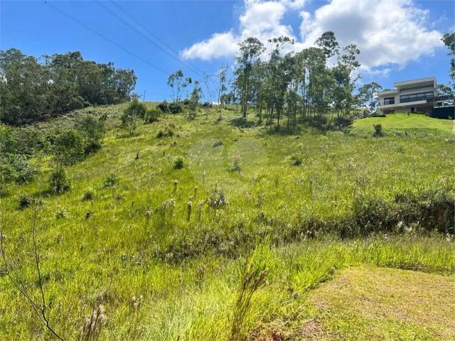 Terreno em Condomínio para Venda em Cajamar/SP Serra dos Lagos Jordanésia