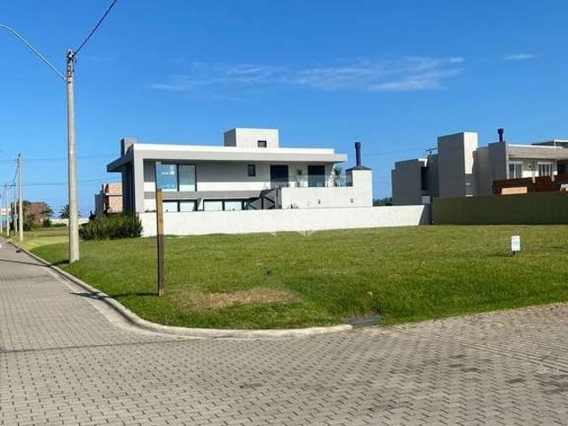 Terreno em Condomínio para Venda em Capão da Canoa/RS Curumim