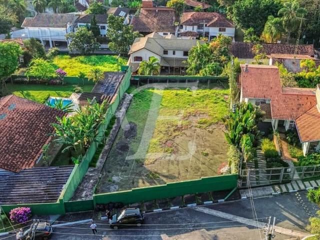 Terreno em Condomínio para Venda em Carapicuíba/SP Granja Viana