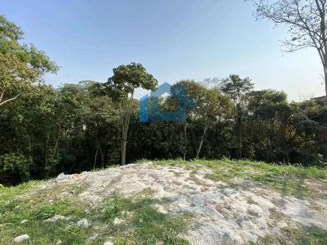 Terreno em Condomínio para Venda em Carapicuíba/SP Granja Viana