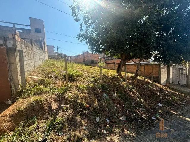 Terreno em Condomínio para Venda em Conselheiro Lafaiete/MG Funcionários