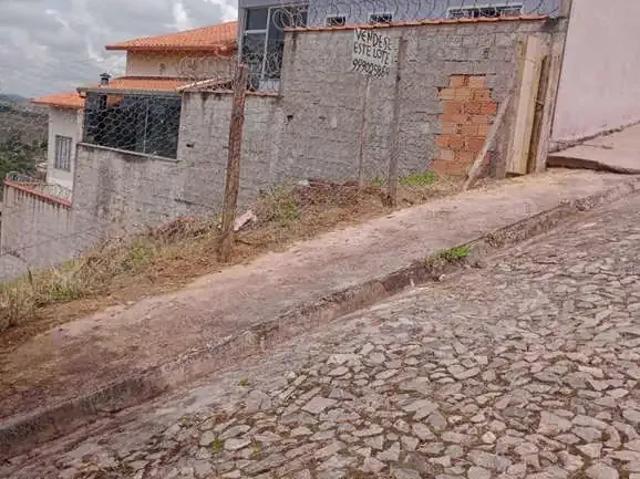 Terreno em Condomínio para Venda em Conselheiro Lafaiete/MG Funcionários