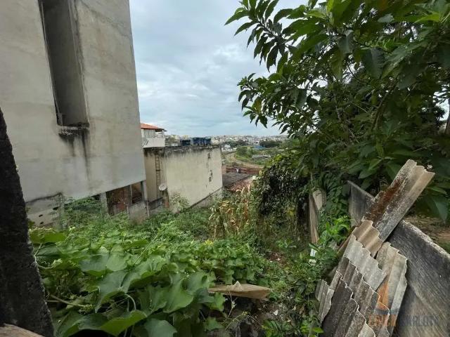 Terreno em Condomínio para Venda em Conselheiro Lafaiete/MG Triângulo
