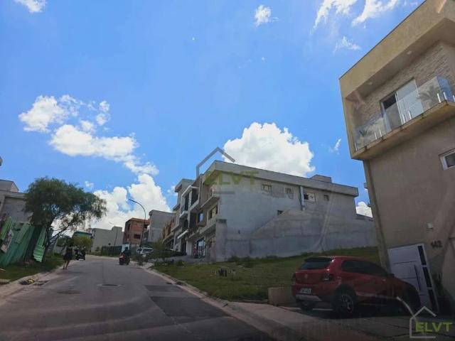 Terreno em Condomínio para Venda em Cotia/SP Jardim Semiramis