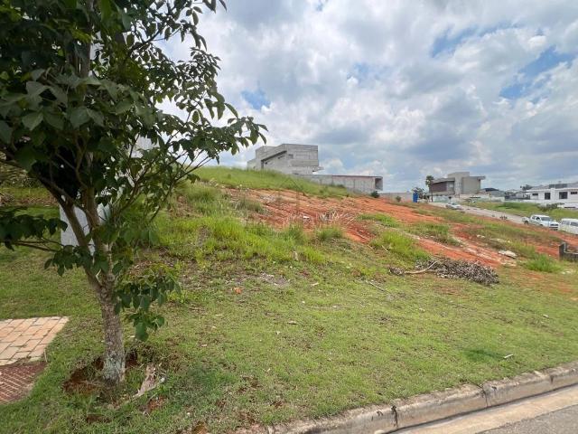Terreno em Condomínio para Venda em Cotia/SP Paisagem Renoir