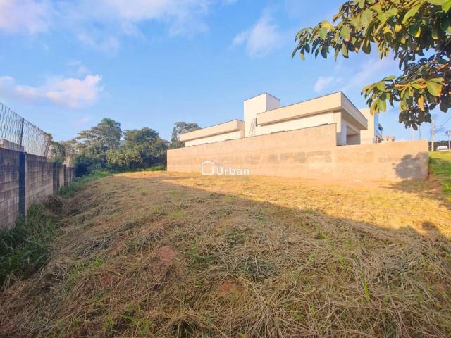 Terreno em Condomínio para Venda em Cotia/SP Parque Dom Henrique