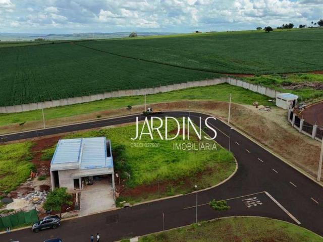 Terreno em Condomínio para Venda em Cravinhos/SP Alto da Boa Vista