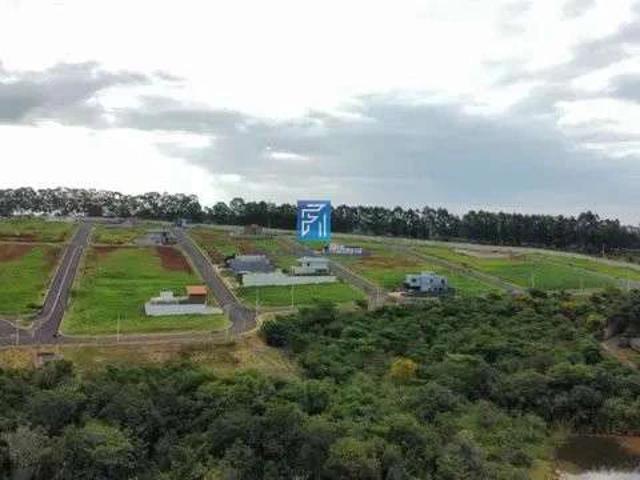 Terreno em Condomínio para Venda em Cravinhos/SP Alto da Boa Vista