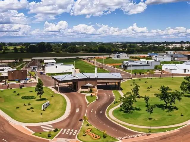 Terreno em Condomínio para Venda em Cuiabá/MT Santa Rosa