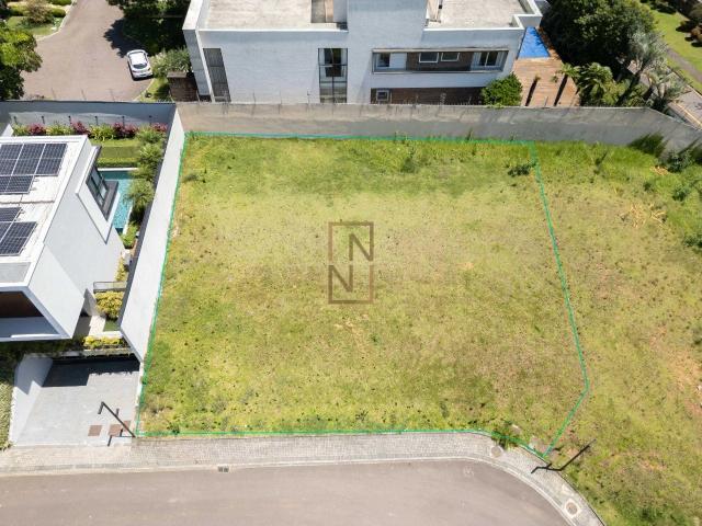 Terreno em Condomínio para Venda em Curitiba/PR Mercês