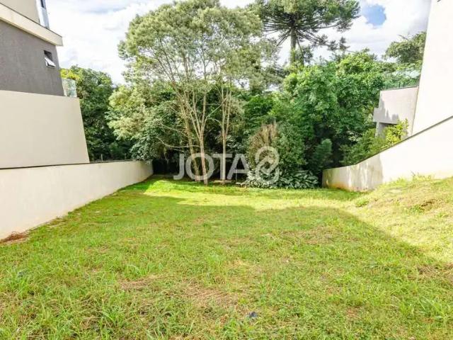 Terreno em Condomínio para Venda em Curitiba/PR Campo Comprido