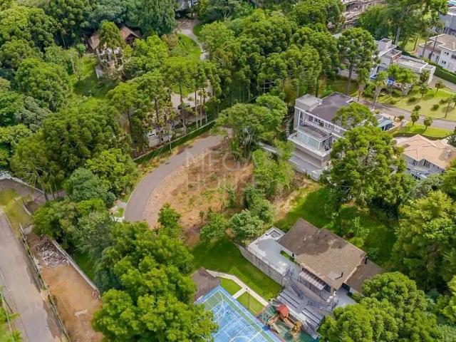 Terreno em Condomínio para Venda em Curitiba/PR Campo Comprido
