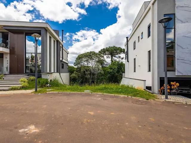 Terreno em Condomínio para Venda em Curitiba/PR Campo Comprido