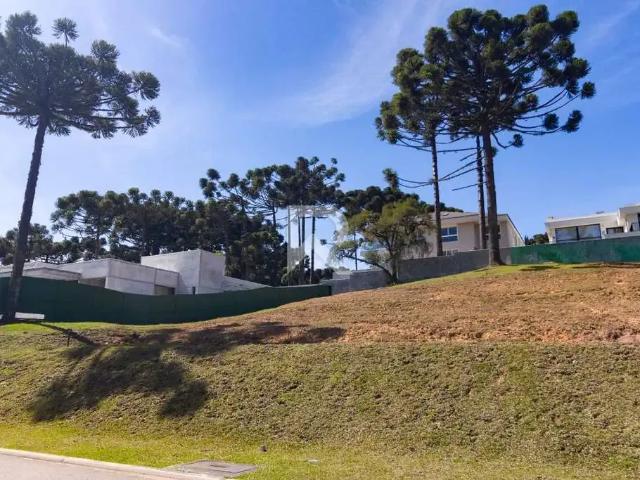 Terreno em Condomínio para Venda em Curitiba/PR Campo Comprido