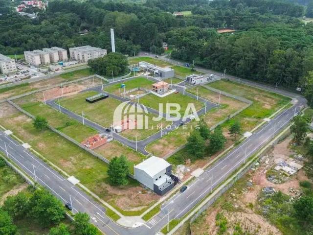 Terreno em Condomínio para Venda em Curitiba/PR Campo de Santana