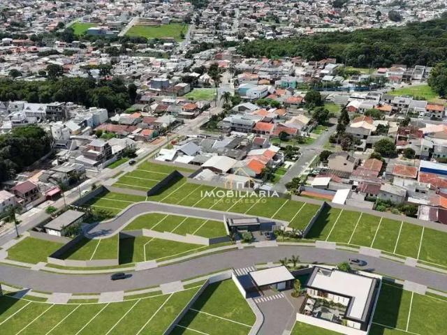 Terreno em Condomínio para Venda em Curitiba/PR Pinheirinho
