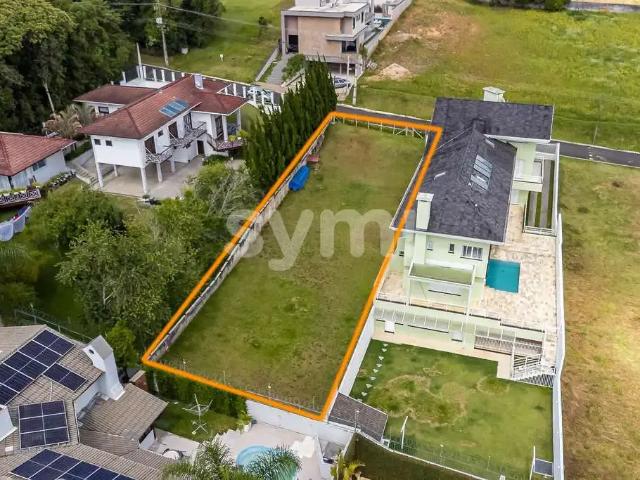 Terreno em Condomínio para Venda em Curitiba/PR Santa Felicidade