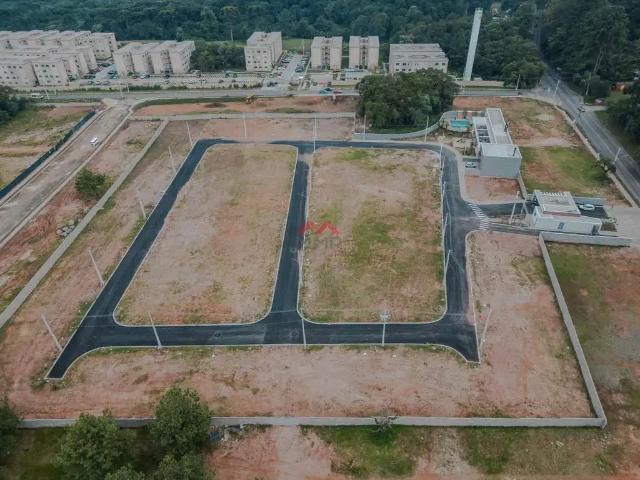 Terreno em Condomínio para Venda em Curitiba/PR Tatuquara
