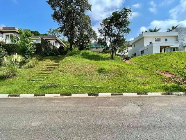 Terreno em Condomínio para Venda em Embu das Artes/SP Jardim Indaiá