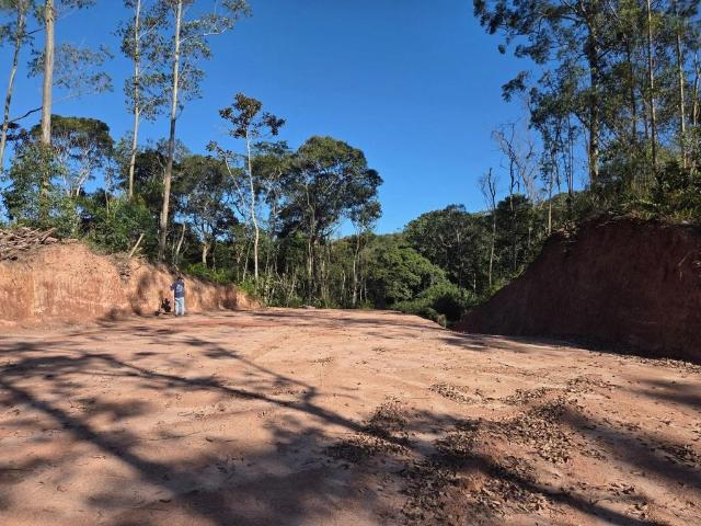 Terreno em Condomínio para Venda em Embu Guaçu/SP Colibris