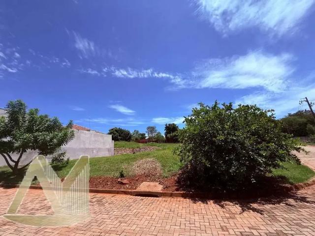 Terreno em Condomínio para Venda em Engenheiro Beltrão/PR Triângulo