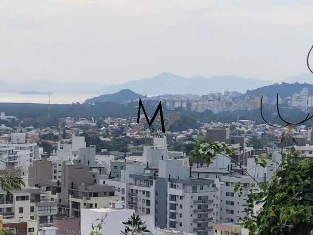 Terreno em Condomínio para Venda em Florianópolis/SC Córrego Grande
