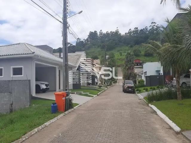 Terreno em Condomínio para Venda em Florianópolis/SC Cachoeira do Bom Jesus