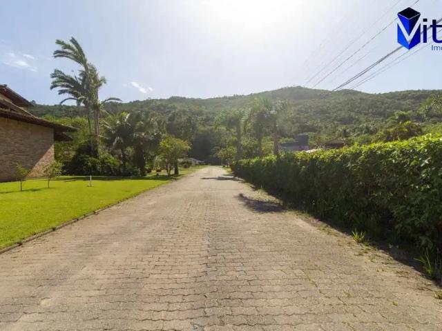 Terreno em Condomínio para Venda em Florianópolis/SC Cachoeira do Bom Jesus