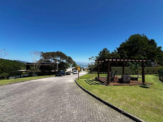 Terreno em Condomínio para Venda em Florianópolis/SC Cacupé