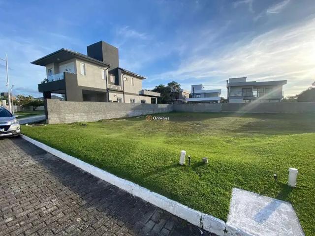 Terreno em Condomínio para Venda em Florianópolis/SC Campeche