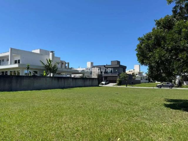 Terreno em Condomínio para Venda em Florianópolis/SC Campeche