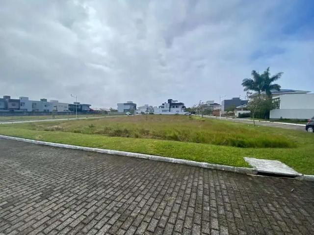 Terreno em Condomínio para Venda em Florianópolis/SC Campeche
