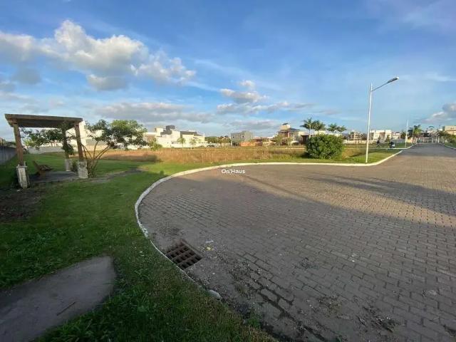 Terreno em Condomínio para Venda em Florianópolis/SC Campeche