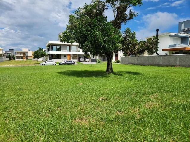 Terreno em Condomínio para Venda em Florianópolis/SC Campeche