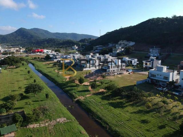 Terreno em Condomínio para Venda em Florianópolis/SC Ingleses do Rio Vermelho