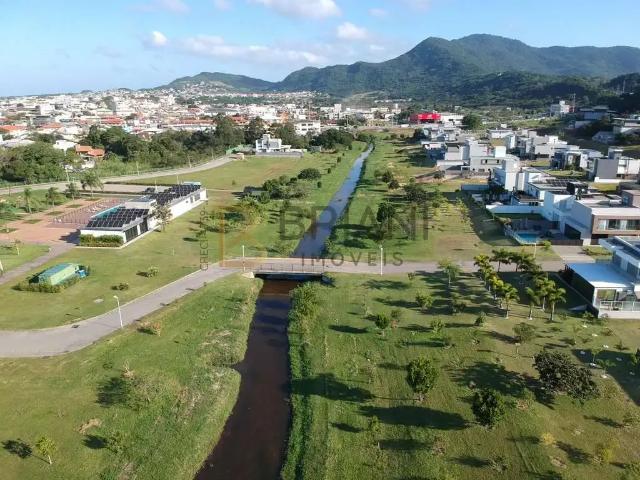 Terreno em Condomínio para Venda em Florianópolis/SC Ingleses do Rio Vermelho