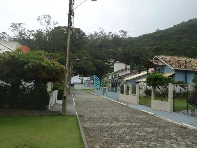 Terreno em Condomínio para Venda em Florianópolis/SC Sambaqui