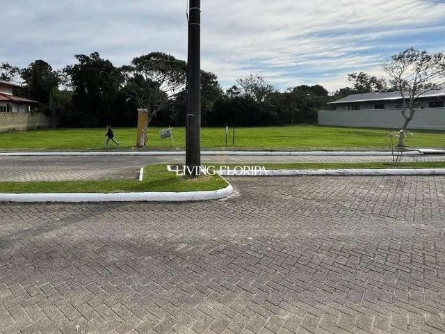 Terreno em Condomínio para Venda em Florianópolis/SC Ribeirão da Ilha