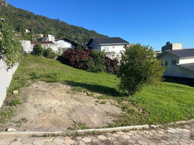 Terreno em Condomínio para Venda em Florianópolis/SC Trindade