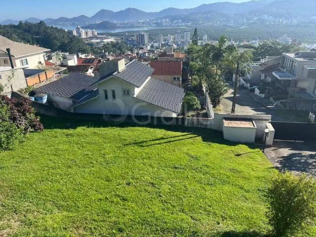 Terreno em Condomínio para Venda em Florianópolis/SC Trindade