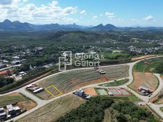 Terreno em Condomínio para Venda em Guarapari/ES Três Praias