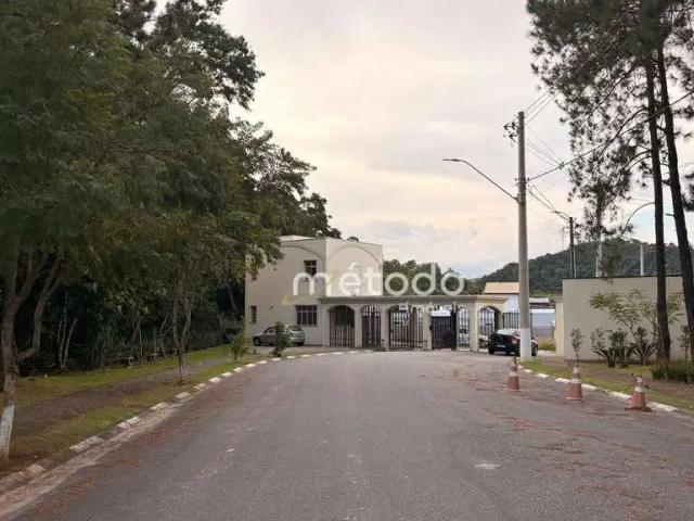 Terreno em Condomínio para Venda em Guararema/SP Centro