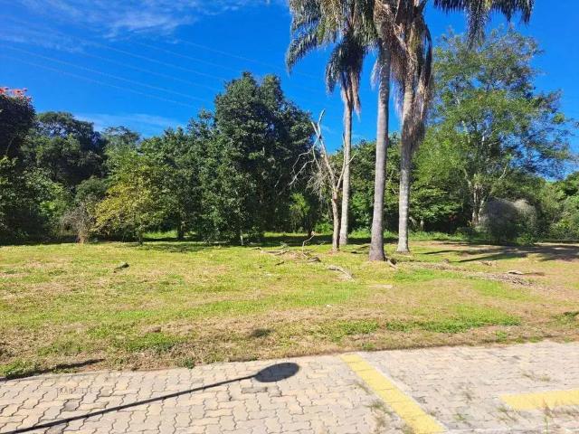 Terreno em Condomínio para Venda em Guararema/SP Estância Guararema