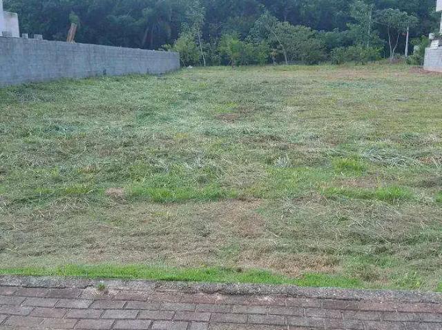 Terreno em Condomínio para Venda em Guararema/SP Centro