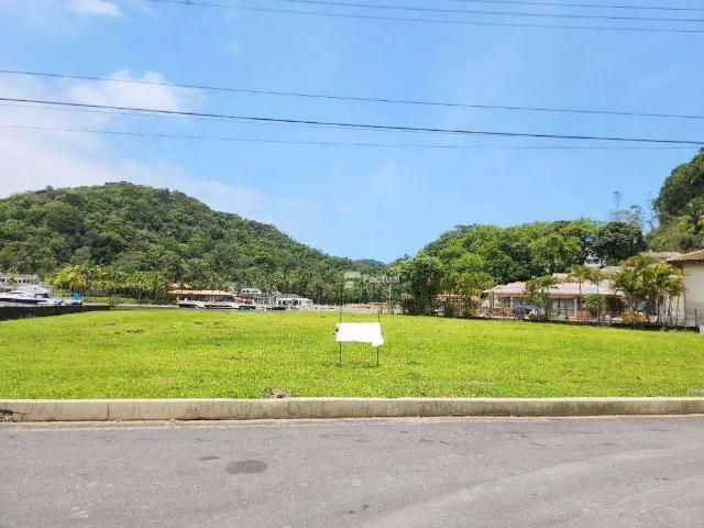 Terreno em Condomínio para Venda em Guarujá/SP Marina Guarujá