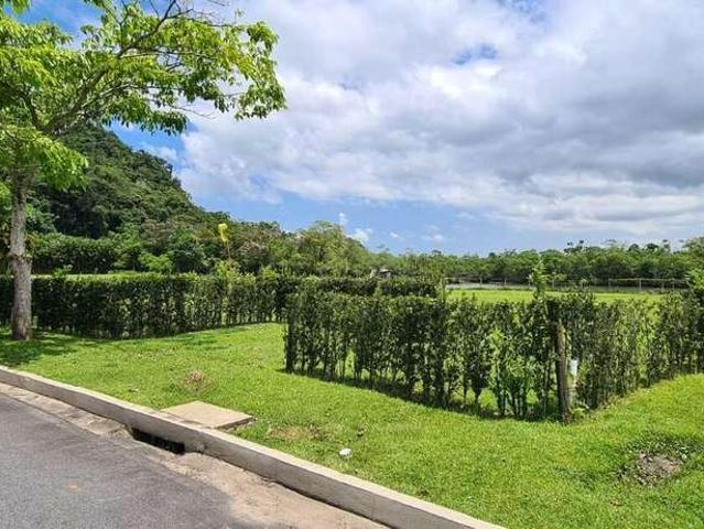 Terreno em Condomínio para Venda em Guarujá/SP Marina Guarujá