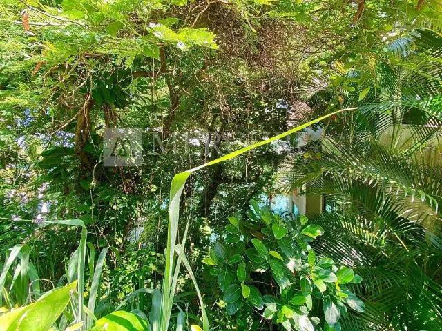 Terreno em Condomínio para Venda em Guarujá/SP Parque Enseada