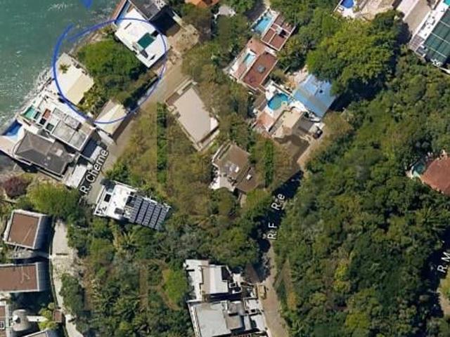 Terreno em Condomínio para Venda em Guarujá/SP Península